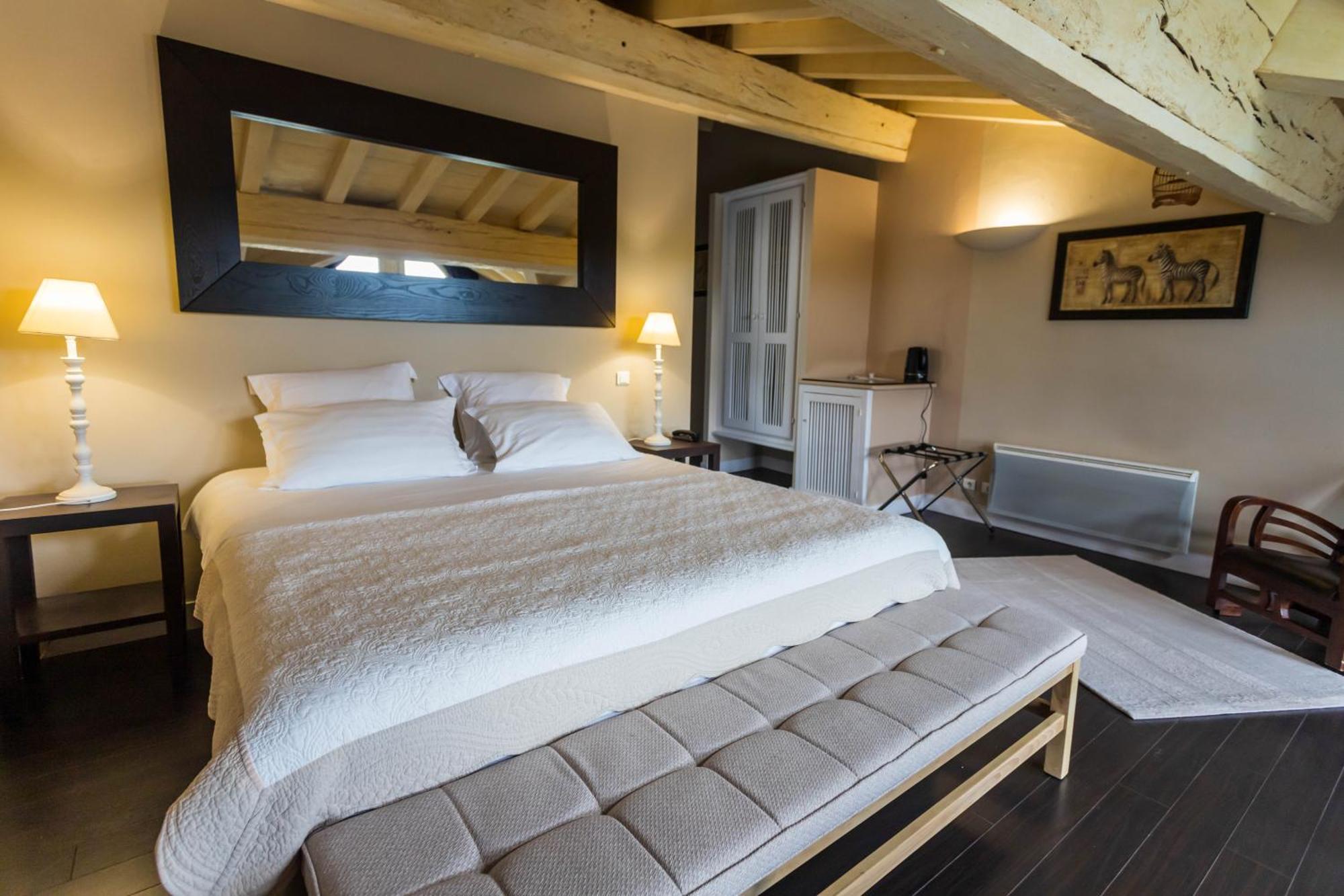 Hotel Restaurant Cote Garonne Le Balcon Des Dames - Tonneins Fauillet Marmande - Vue Panoramique Bord De Garonne Chambres Climatisees Экстерьер фото
